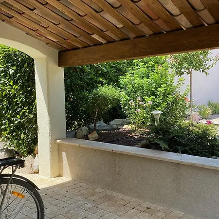 Le Petit Paradis Provencal * ألماني إن بروفنس