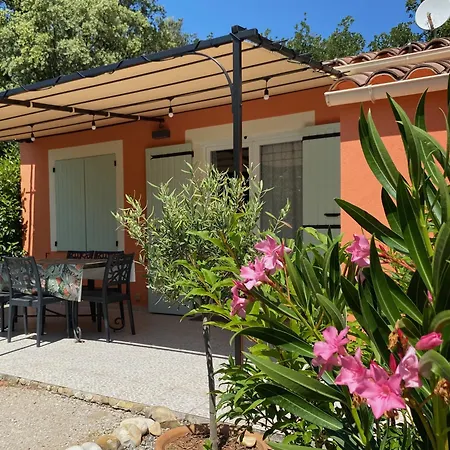 Le Petit Paradis Provencal