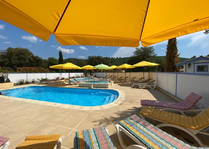 Le Petit Paradis Provencal *