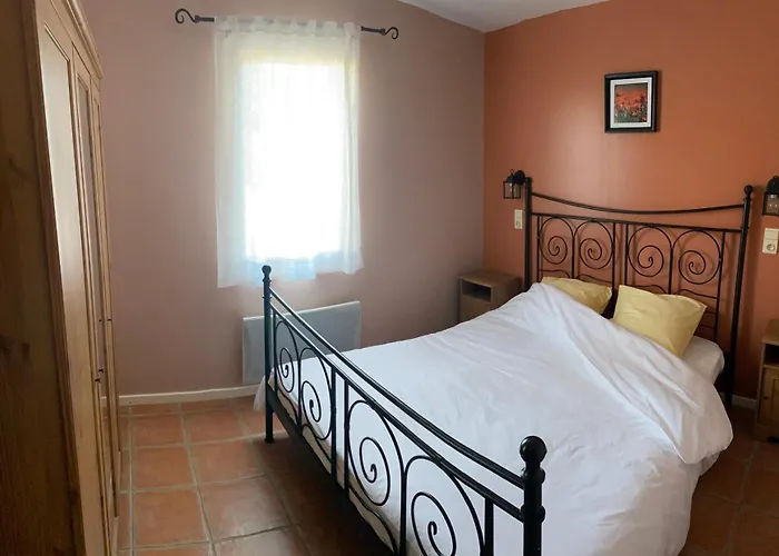 Le Petit Paradis Provencal Appartamento *